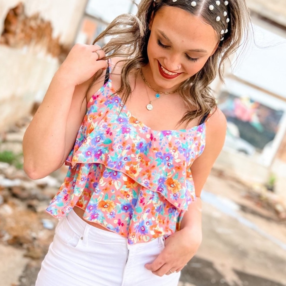 NWT summer dreamscapes patterned top {peach} - large